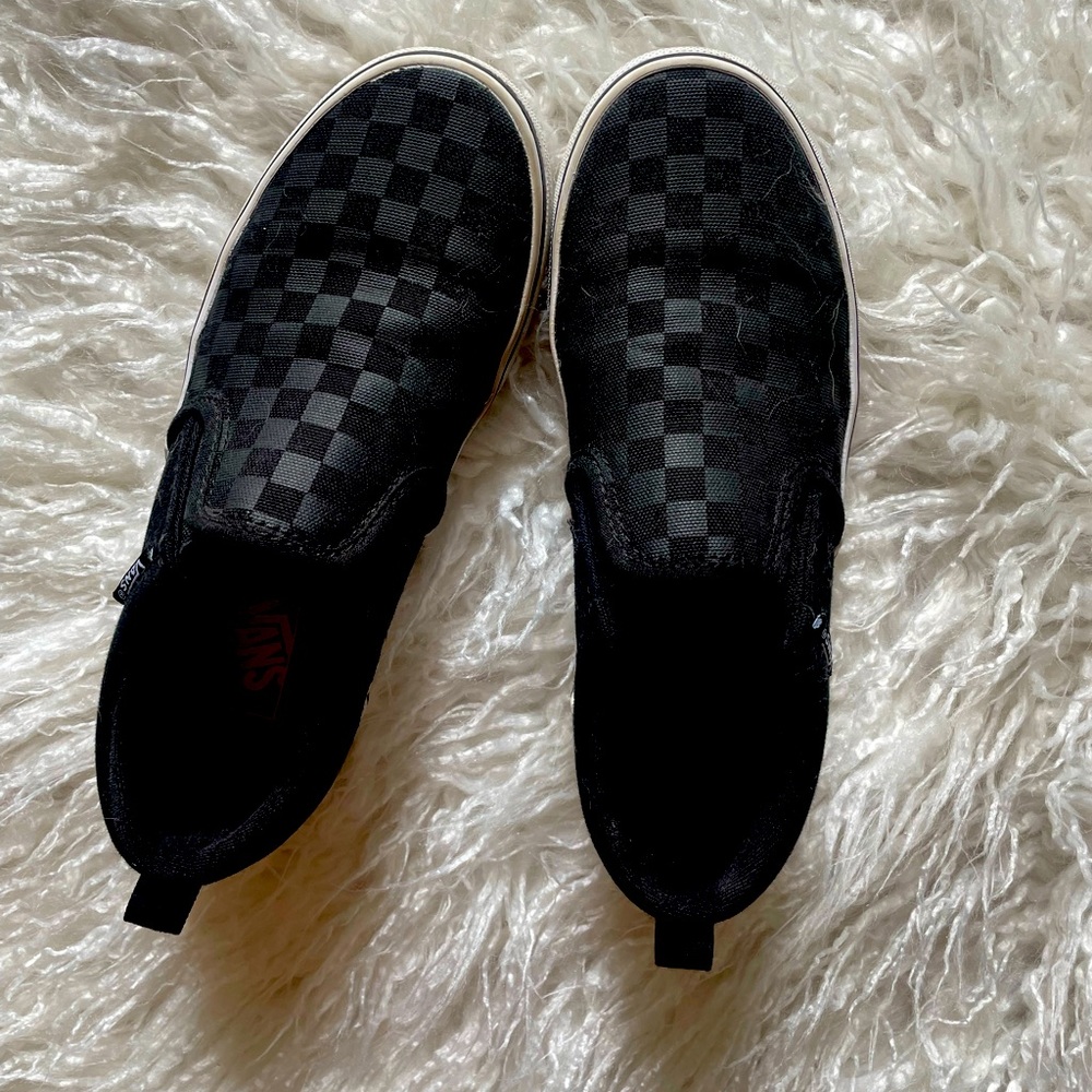 Slide on vans checkered